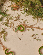 Collar de Letras Musgo