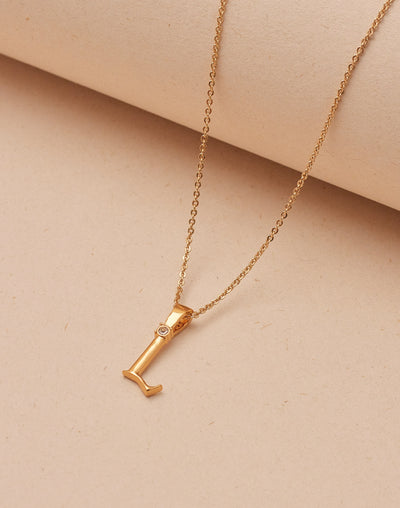 Collar de Letras Serif