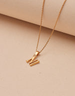 Collar de Letras Serif