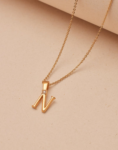 Collar de Letras Serif