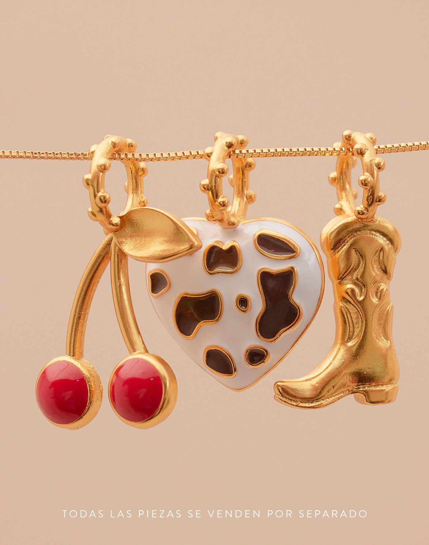 Maxi Charm Cherry