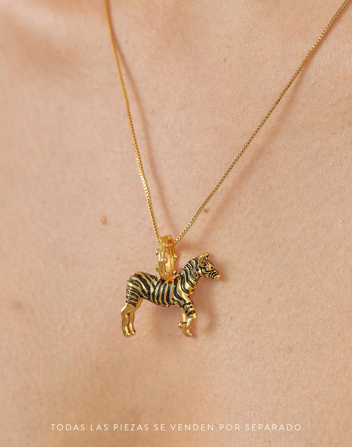 Maxi Charm Zebra