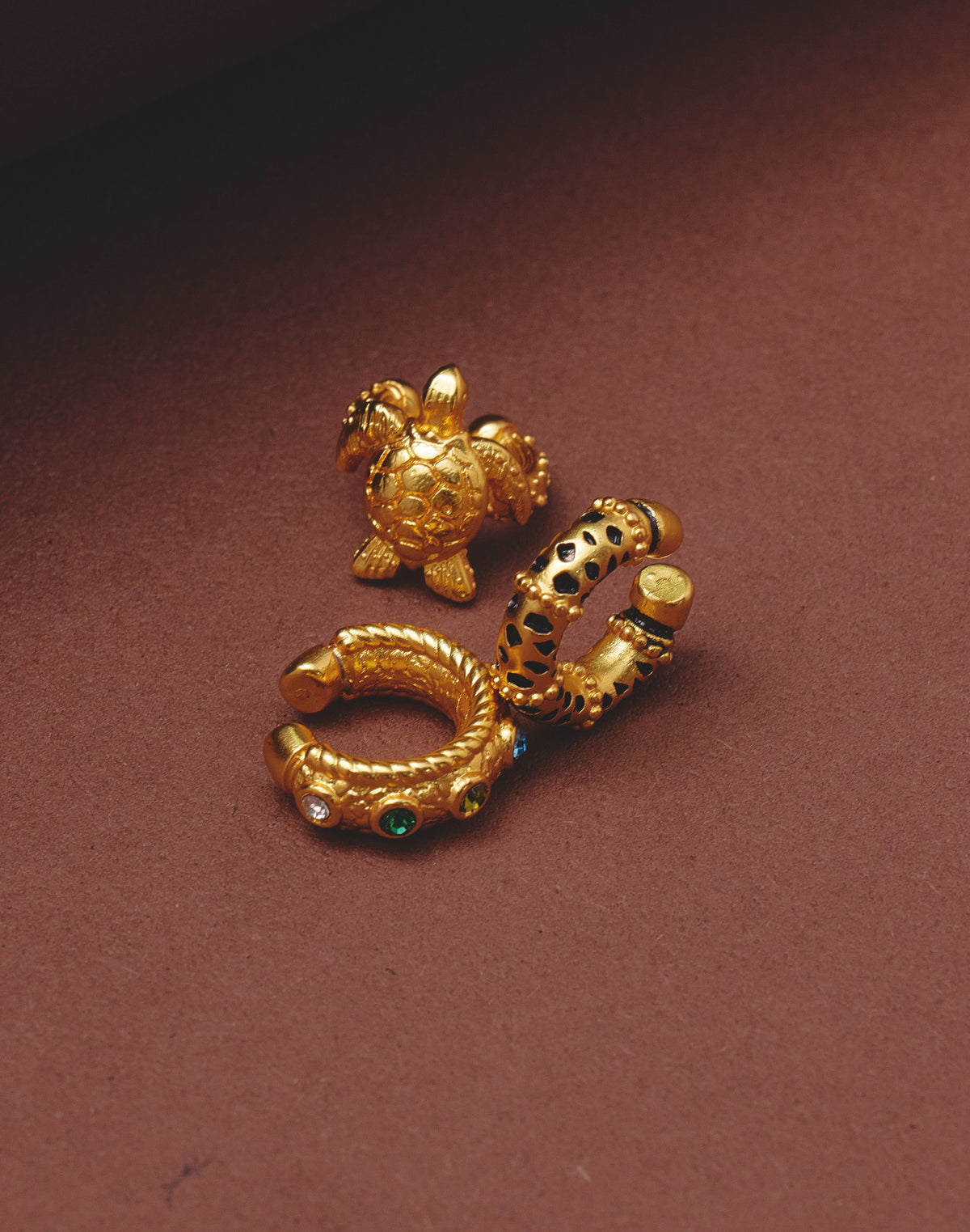 Set de 3 Earcuffs Arena Dorada