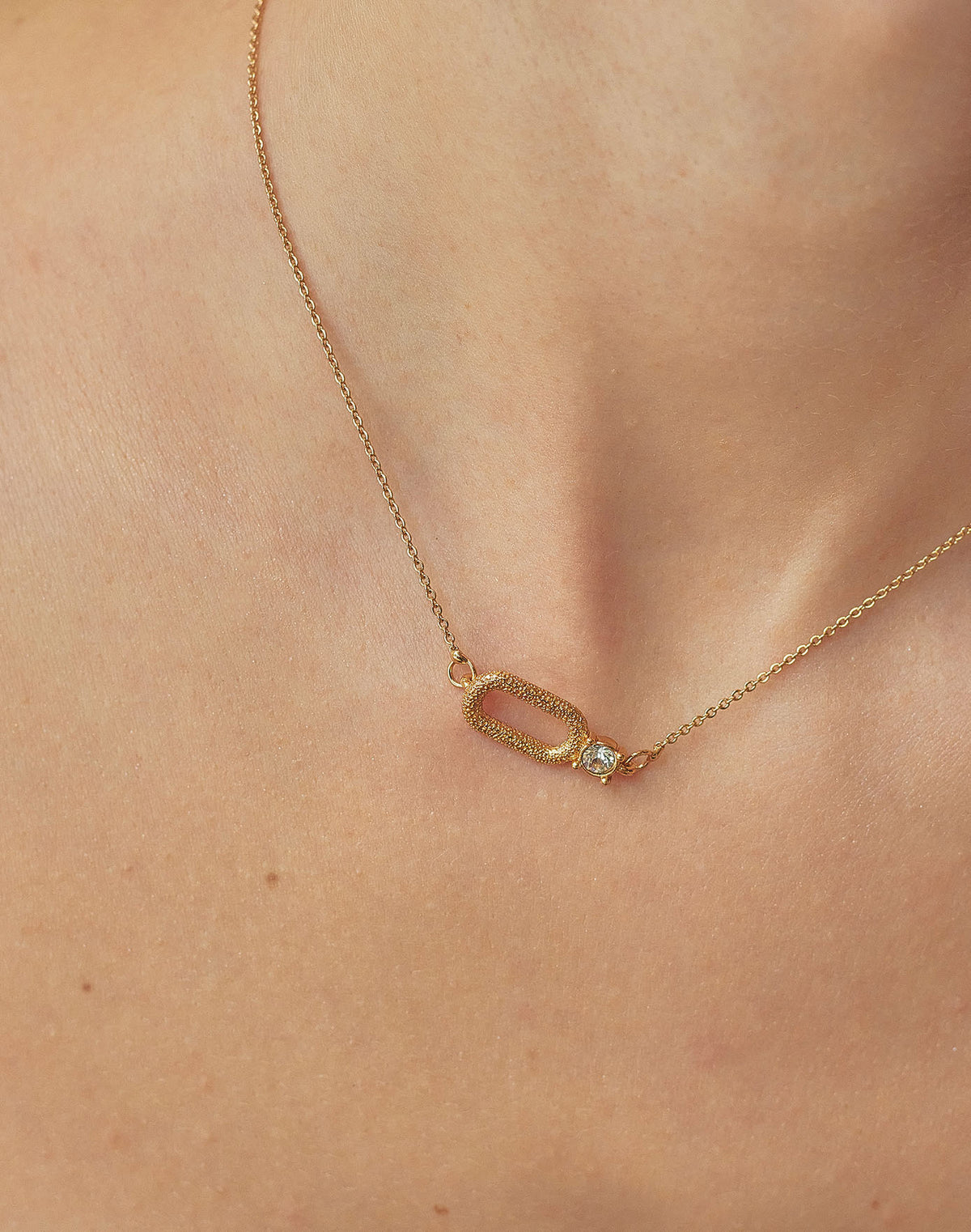 Set de Collar + Aretes Segovia